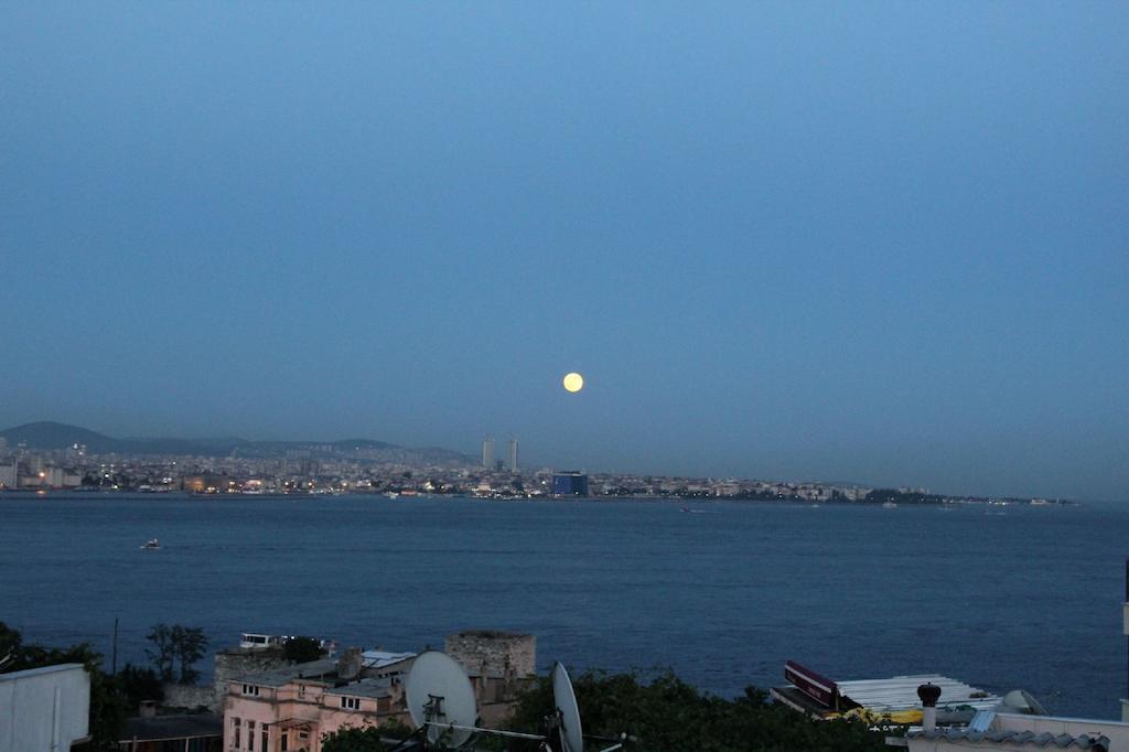 Orient Hostel Istanbul Exterior photo